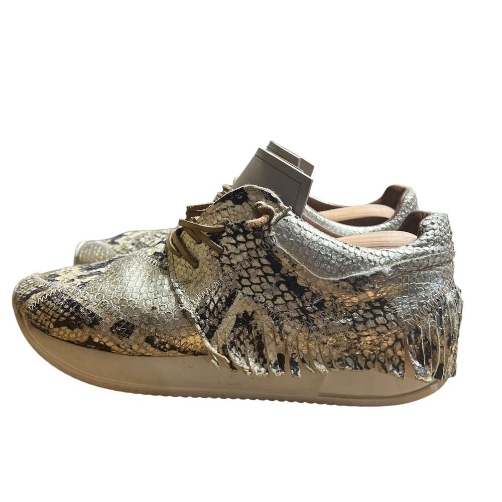 ESSEutESSE Metallic Python Print Lamb Leather Fri… - image 4